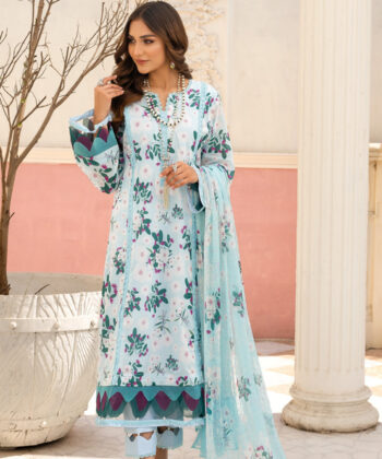 Pakistani woman wearing digital printed lawn shawlar kameez by Ayesha Styles.